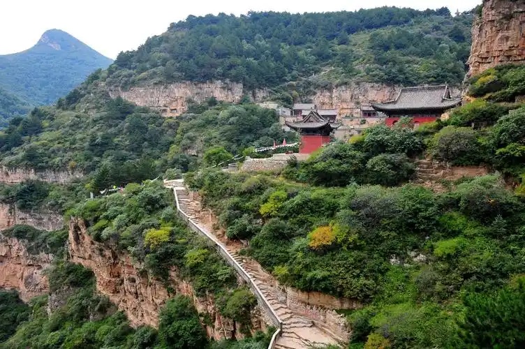 白人岩